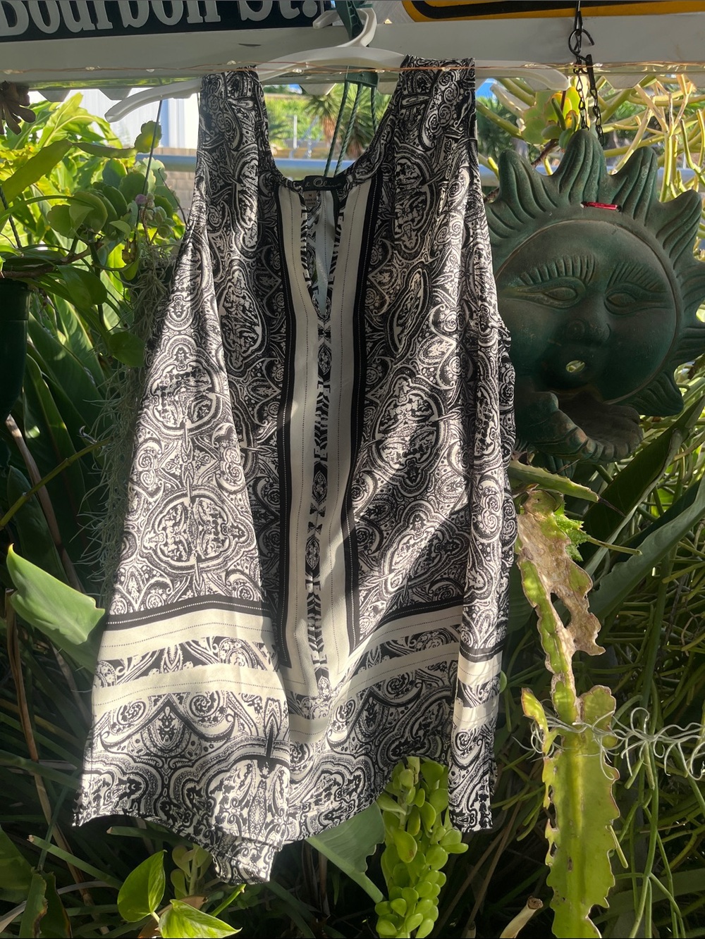 Rose & Olive Black & White Paisley A-Line Women’s Skirt